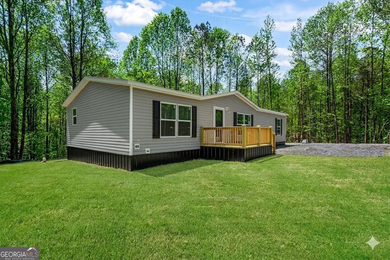 301 Ebenezer — photo 2