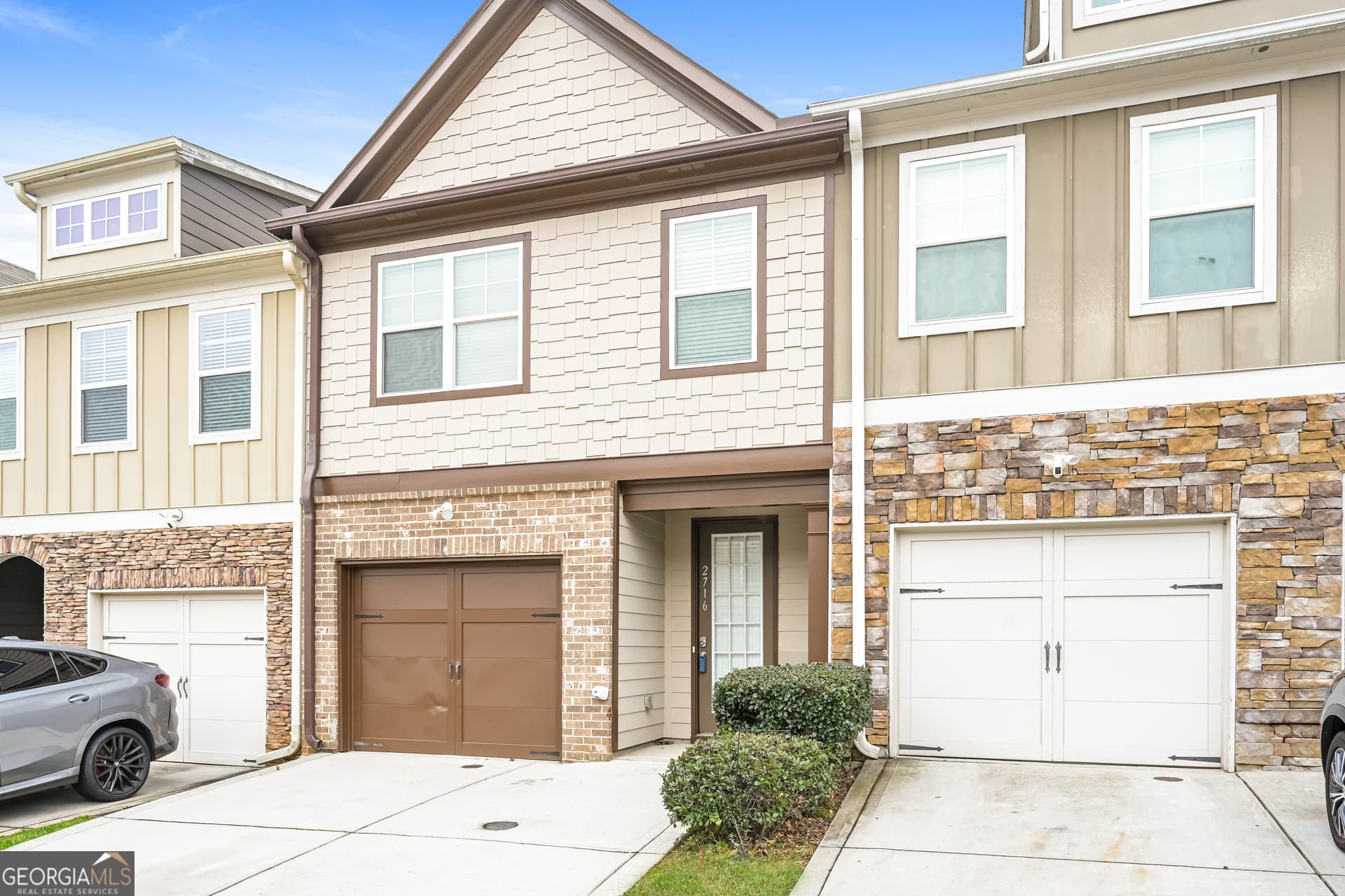 2716 Avanti Way — photo 2