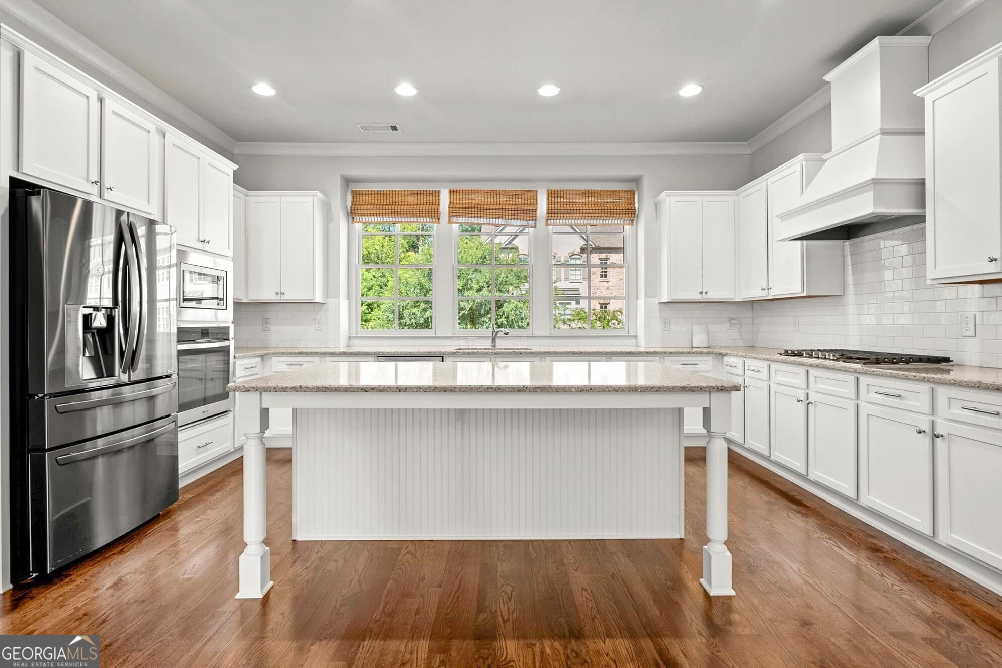 2531 Skyland Ne Dr — photo 2