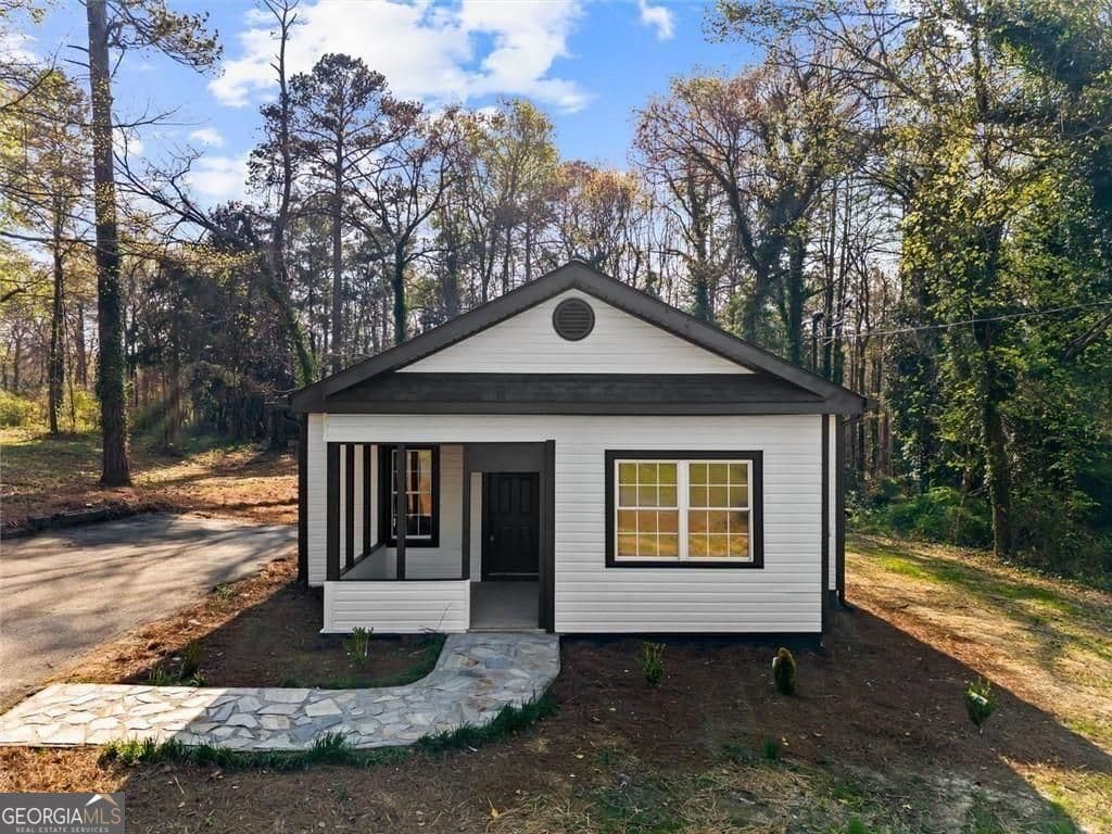 5580 Burrus Rd — photo 2