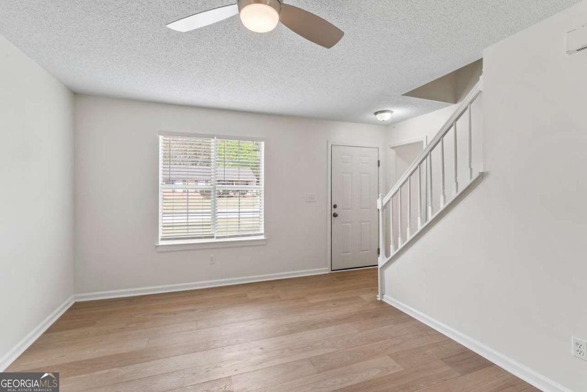 5604 Pine Gate Dr — photo 2