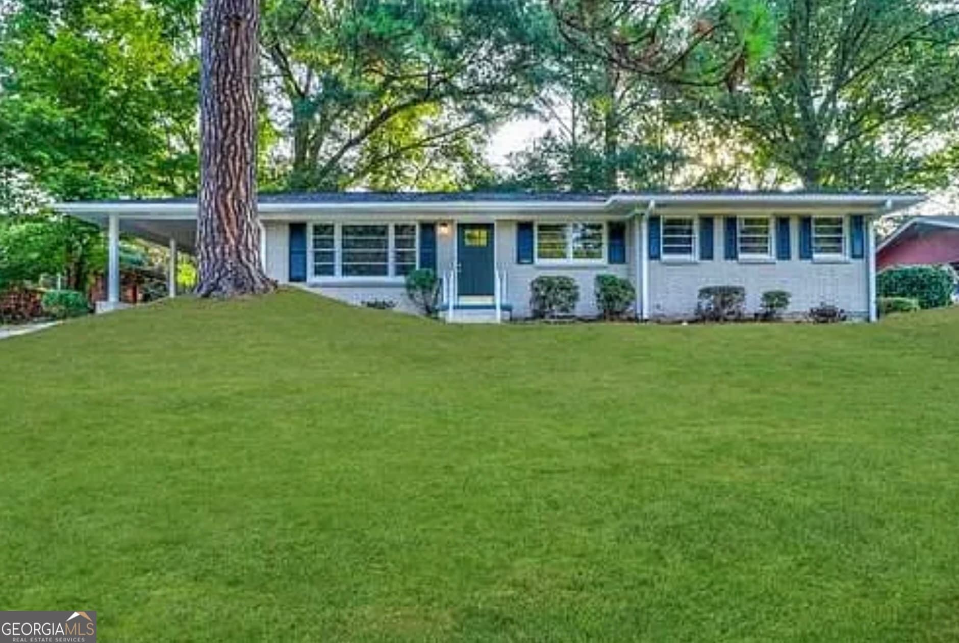 1890 Idlewood Dr — photo 1