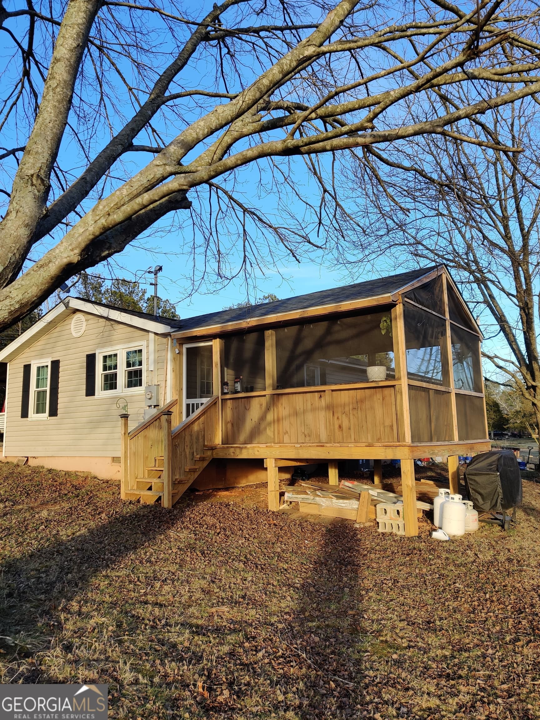 1419 County Rd 480 — photo 2