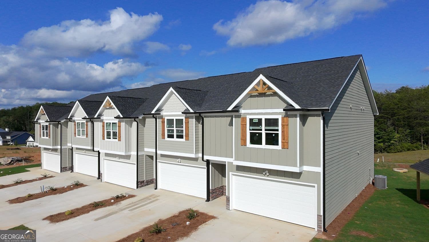 6370 Pine Ridge Point — photo 32