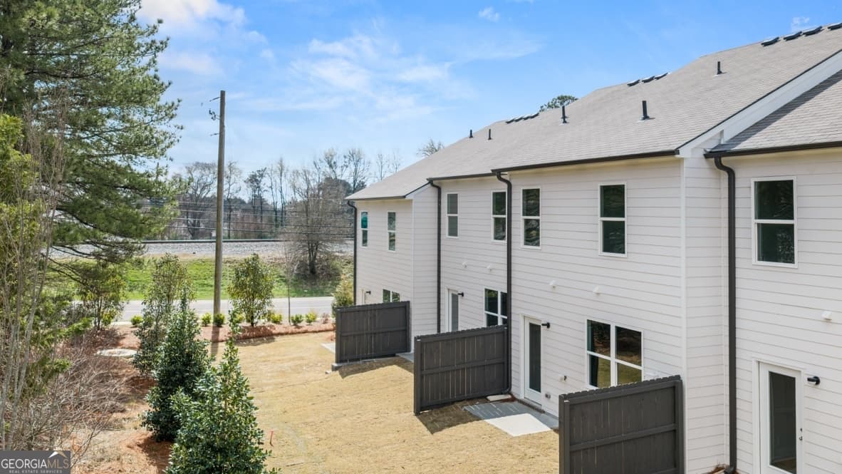 2004 Roseleigh Dr — photo 33