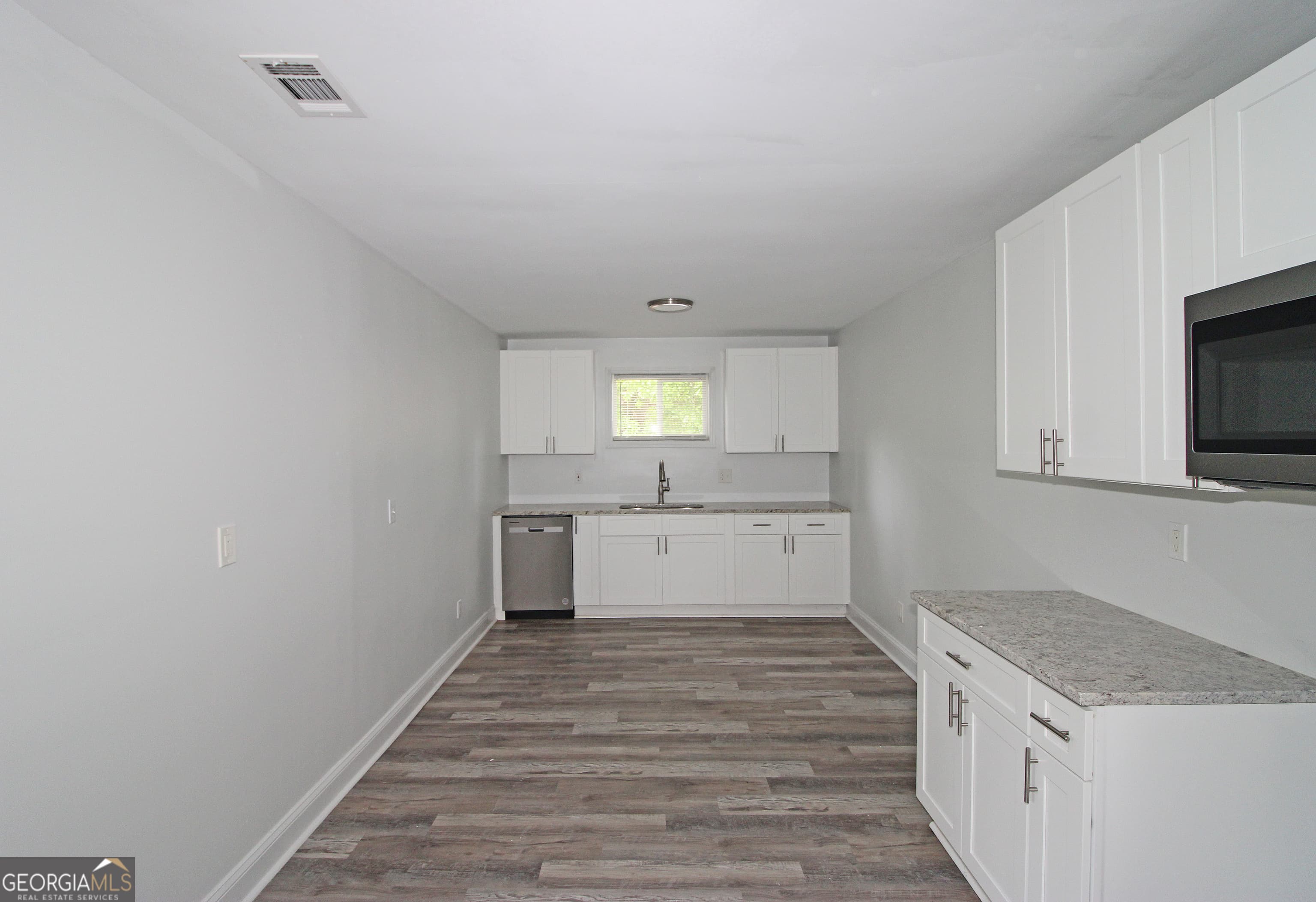 132 Lamar Nw Ave — photo 2