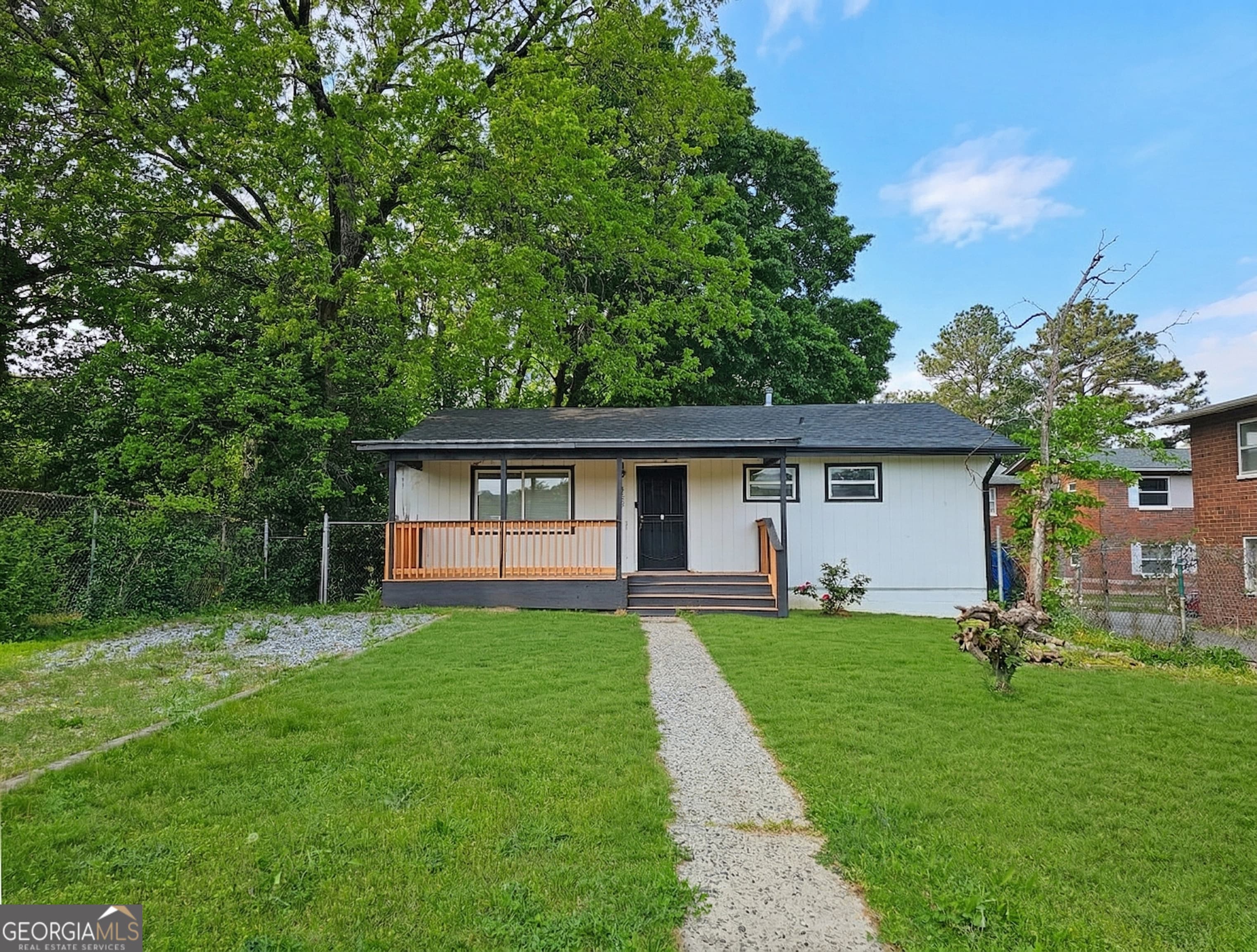 132 Lamar Nw Ave — photo 1