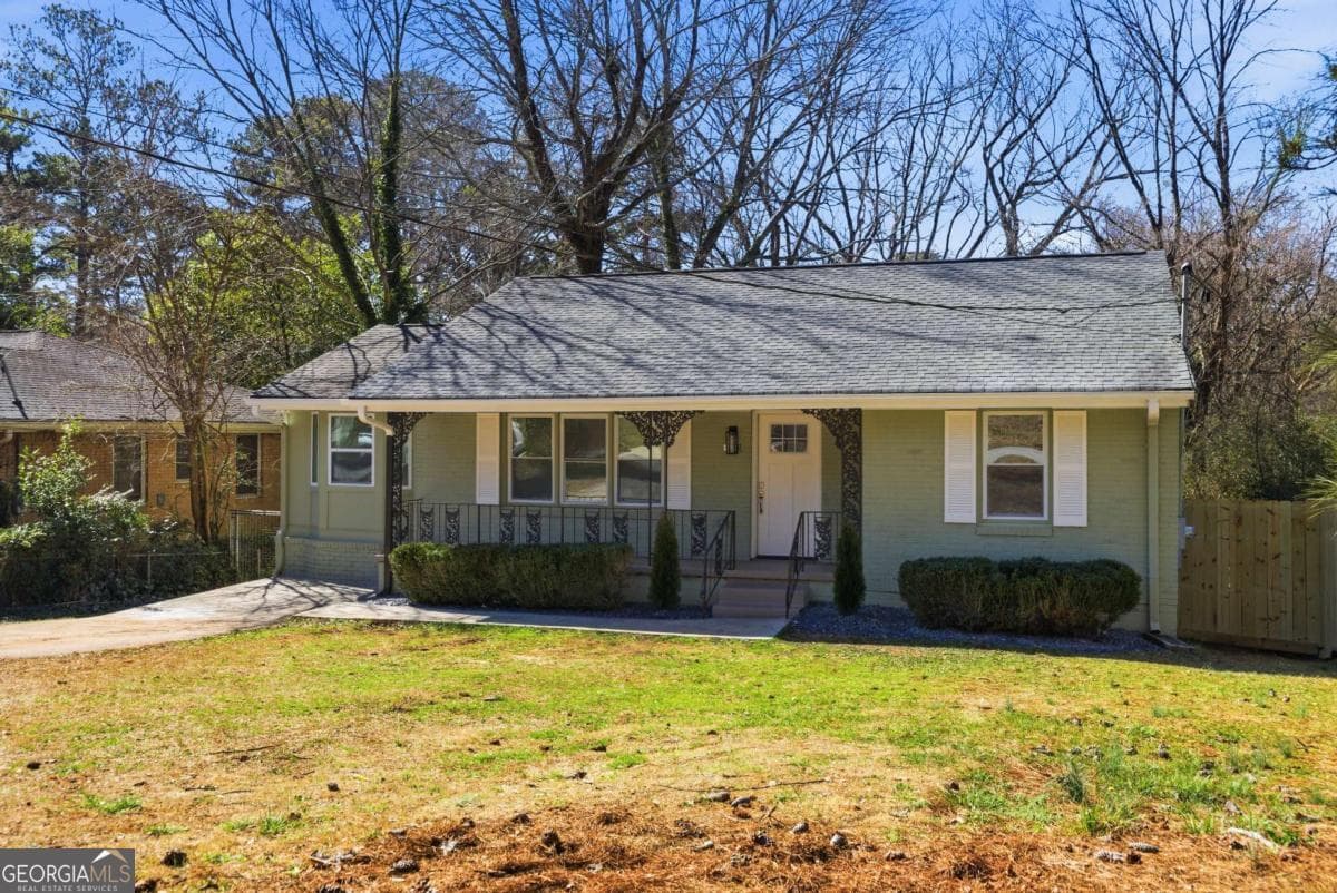 1903 S Columbia Pl — photo 2