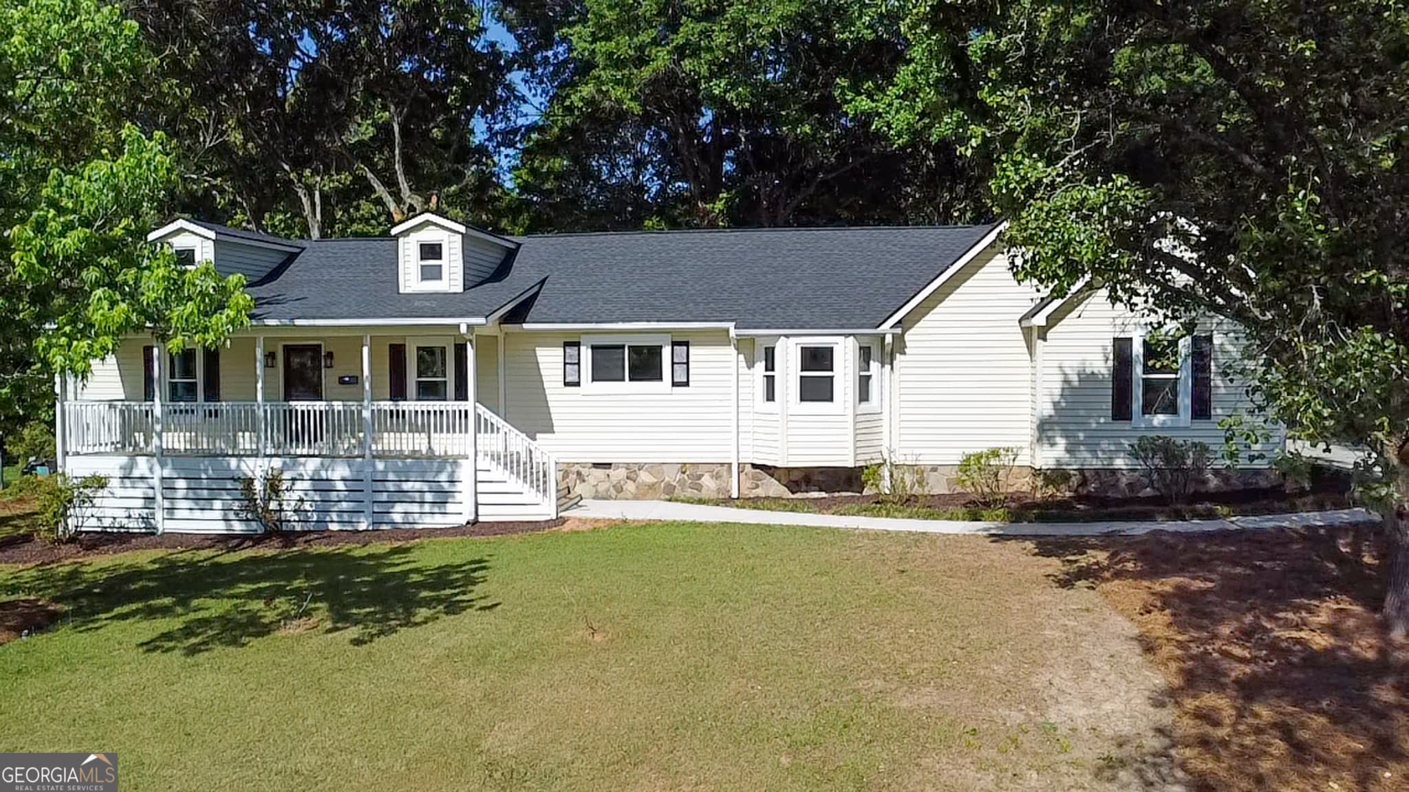 1205 Park Pl Dr — photo 1