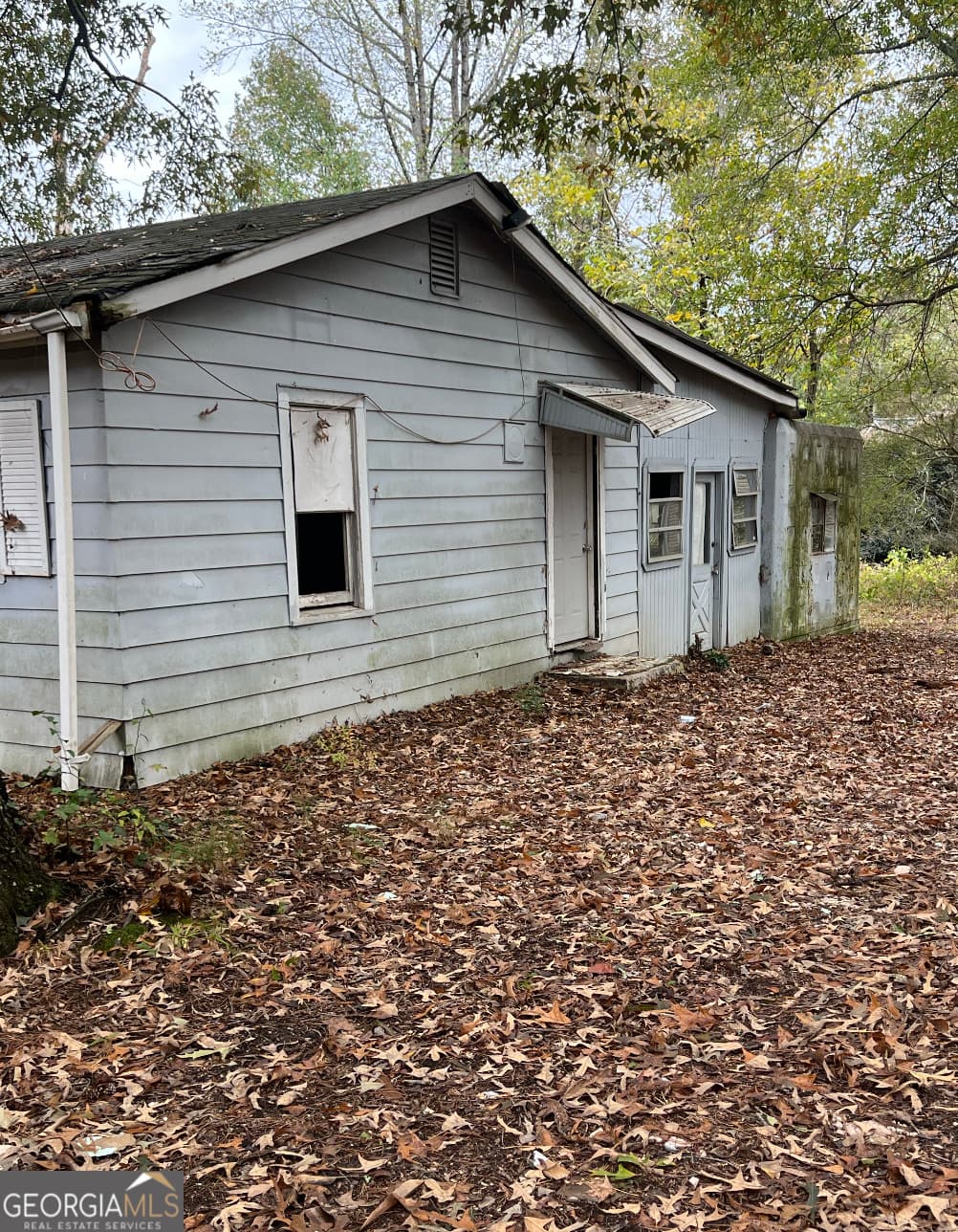 1099 Warren Dr — photo 13