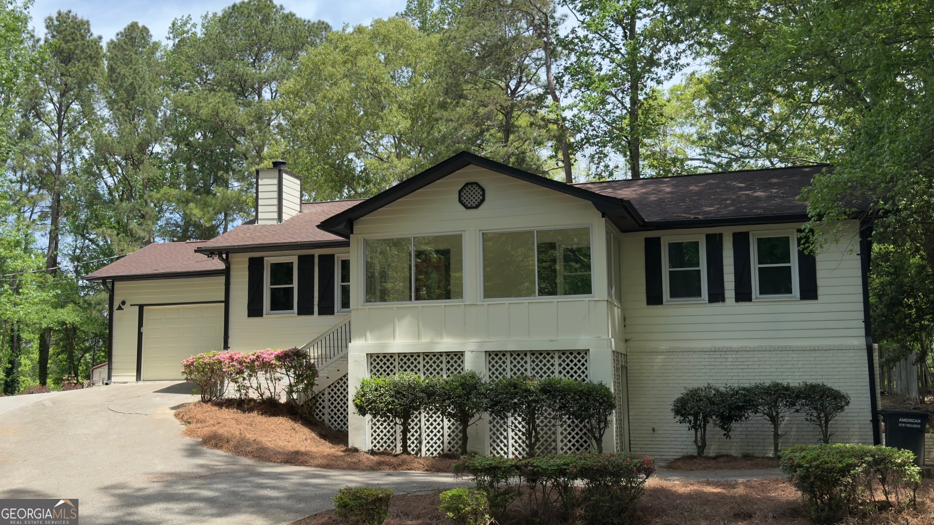 738 Gardner St — photo 1