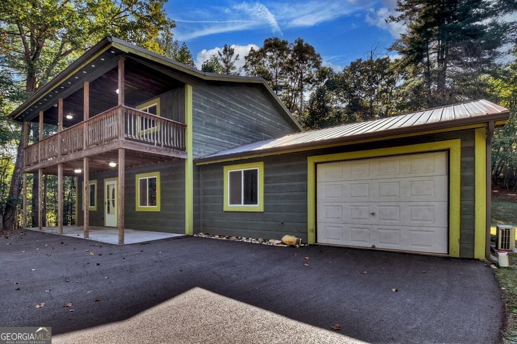 380 Hardscrabble Rd — photo 2