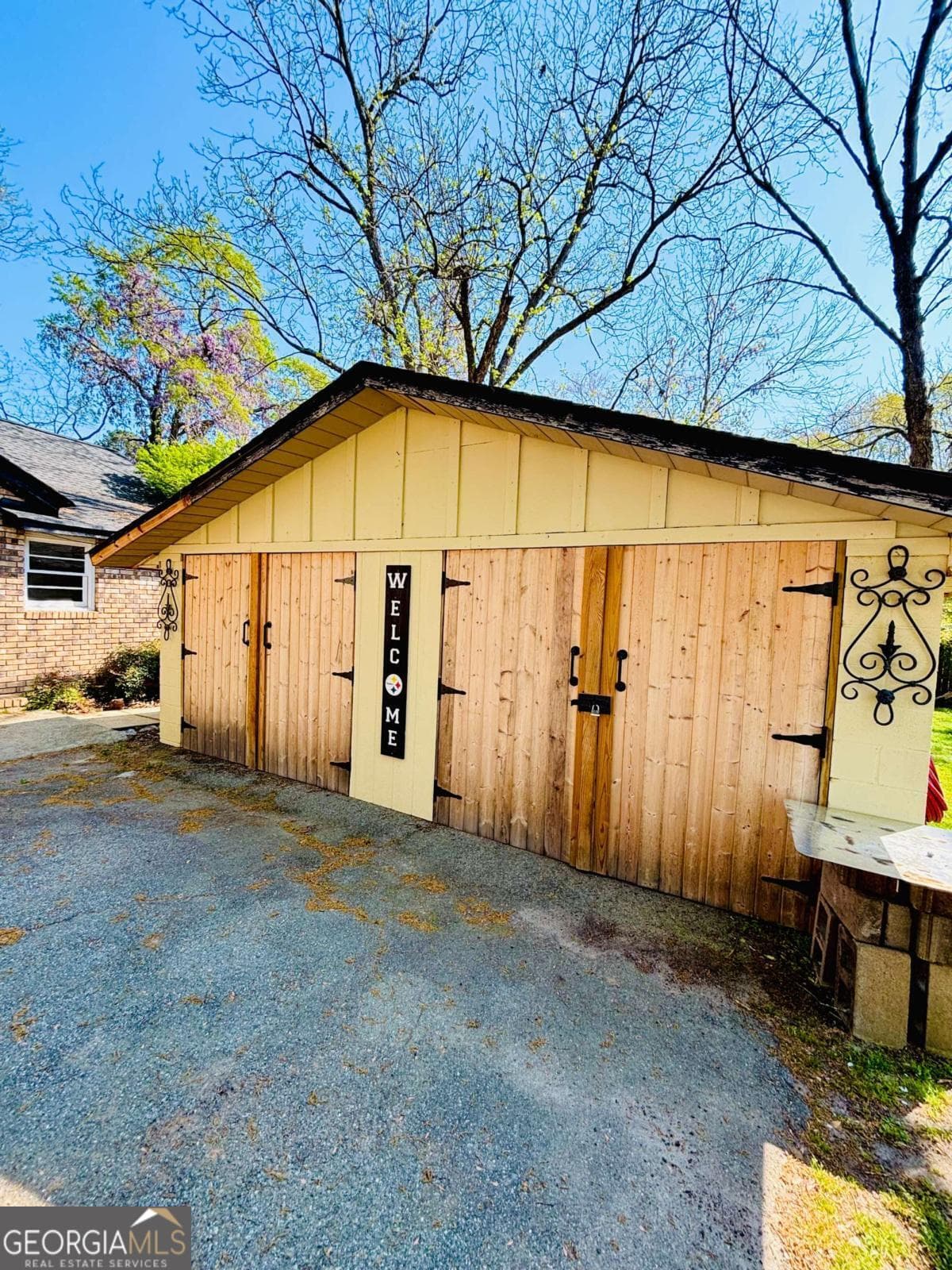 246 Park Ave — photo 23