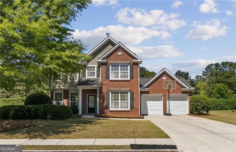 201 Ancient Oaks Way — photo 1