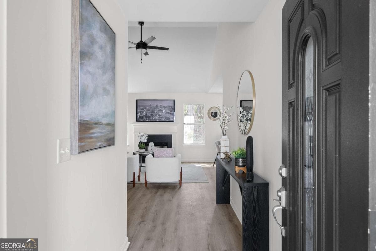 2203 Hidden Creek Dr — photo 2