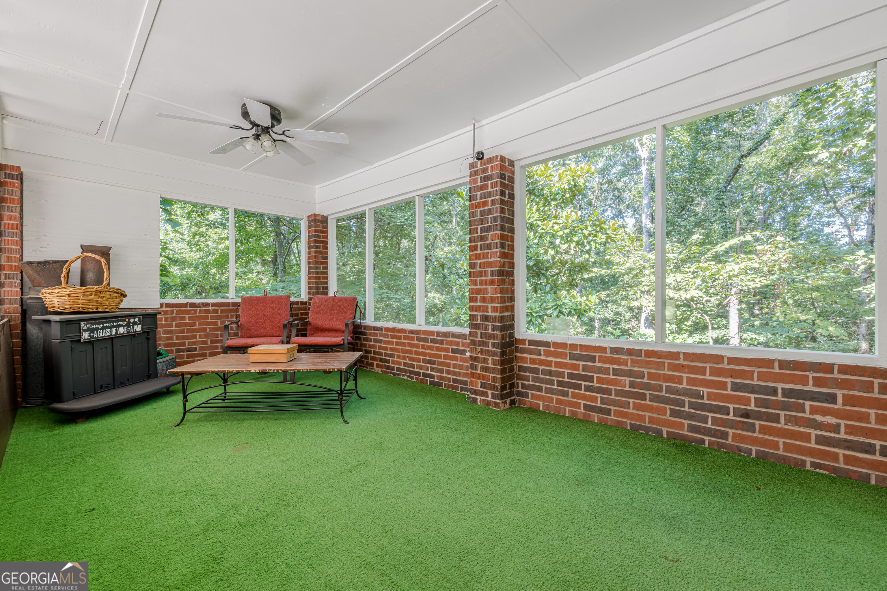 1874 Pine Tree Trail — photo 2