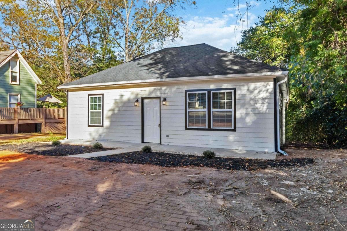 908 Emory St — photo 2