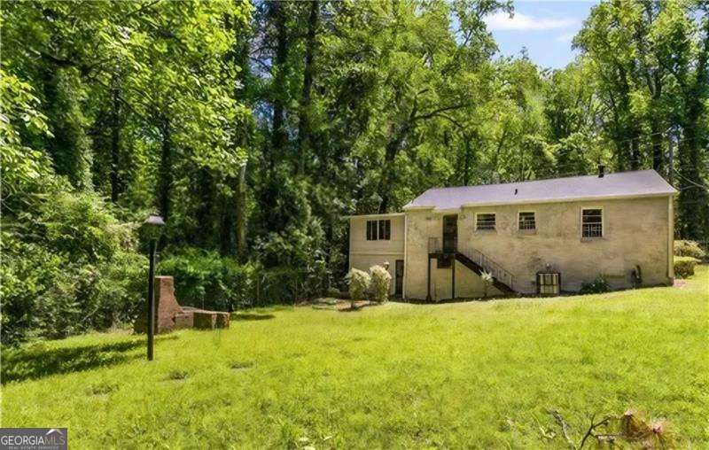 1827 Joseph E Boone Nw Blvd — photo 3