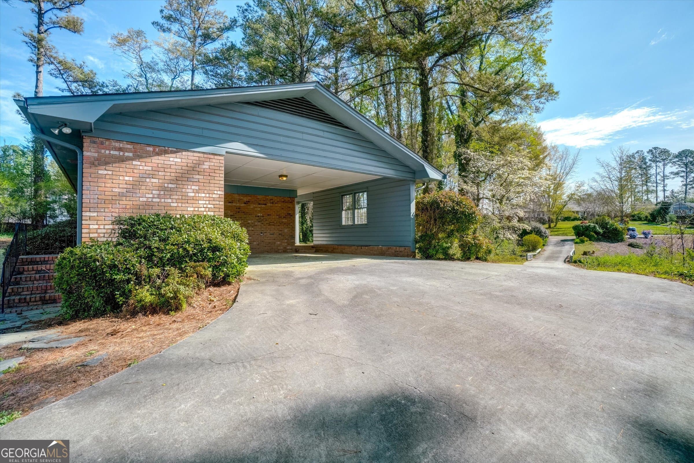 797 Kiowa Ne Dr — photo 42