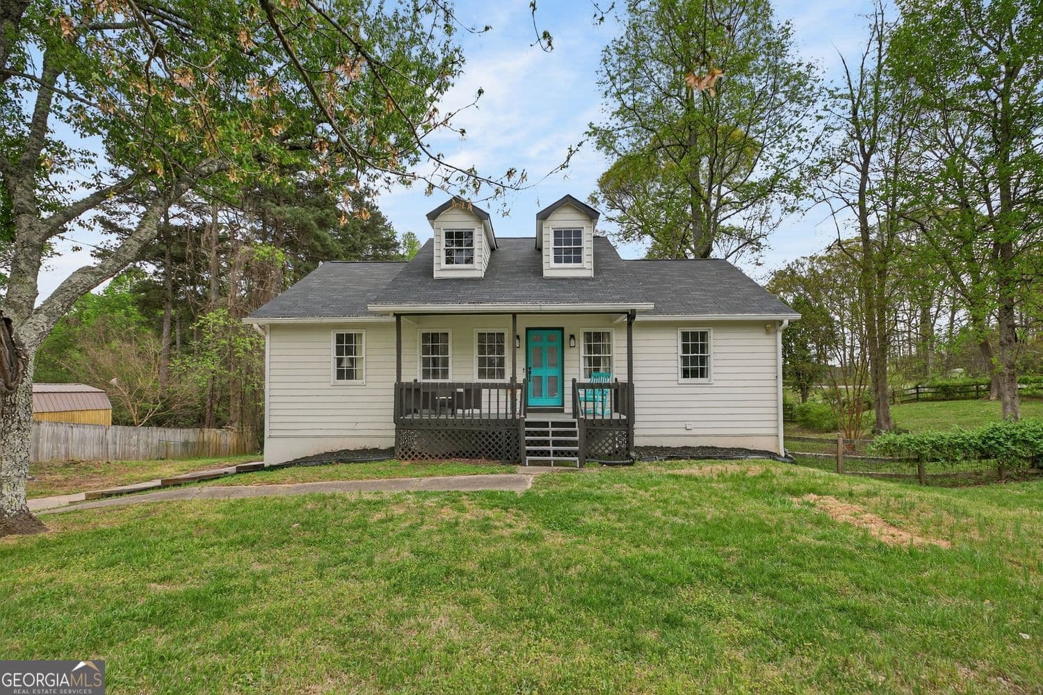 28 Stone Edge Dr — photo 1