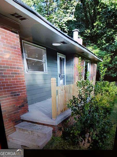 4076 Fairmont St — photo 1