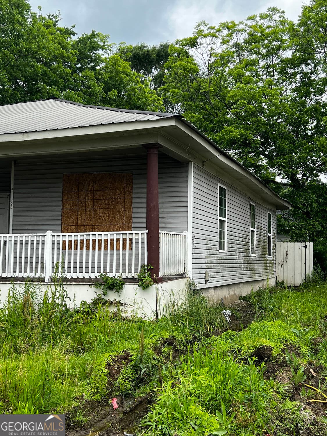 203 Forsyth Ne St — photo 2