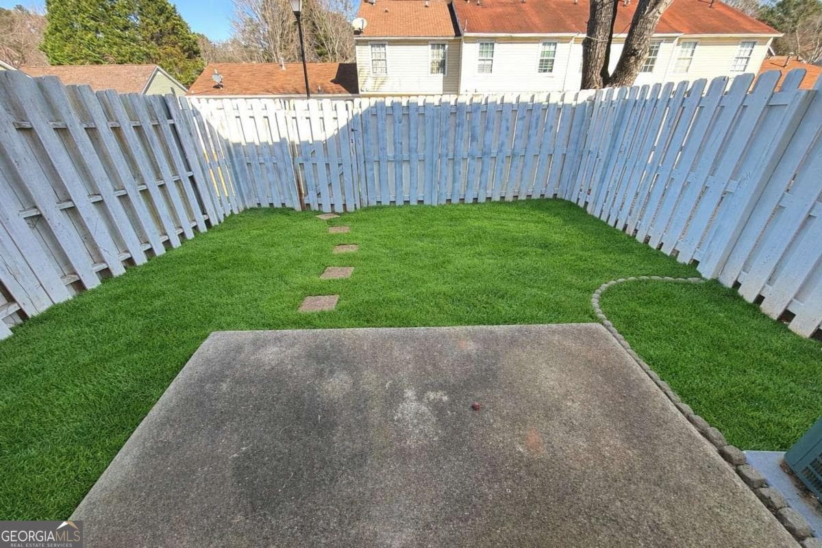 426 Bainbridge Dr — photo 9