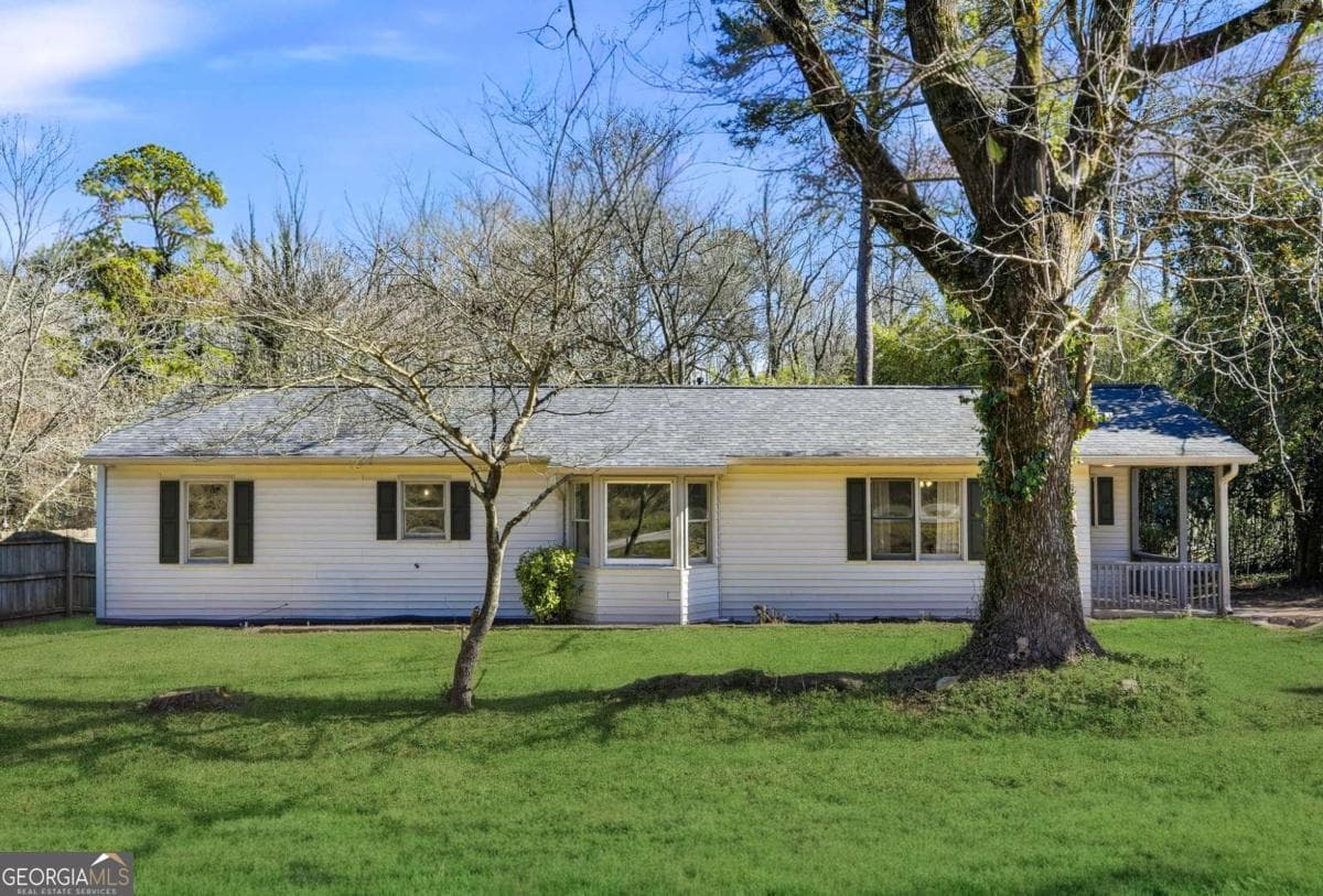 310 Airport Rd — photo 2