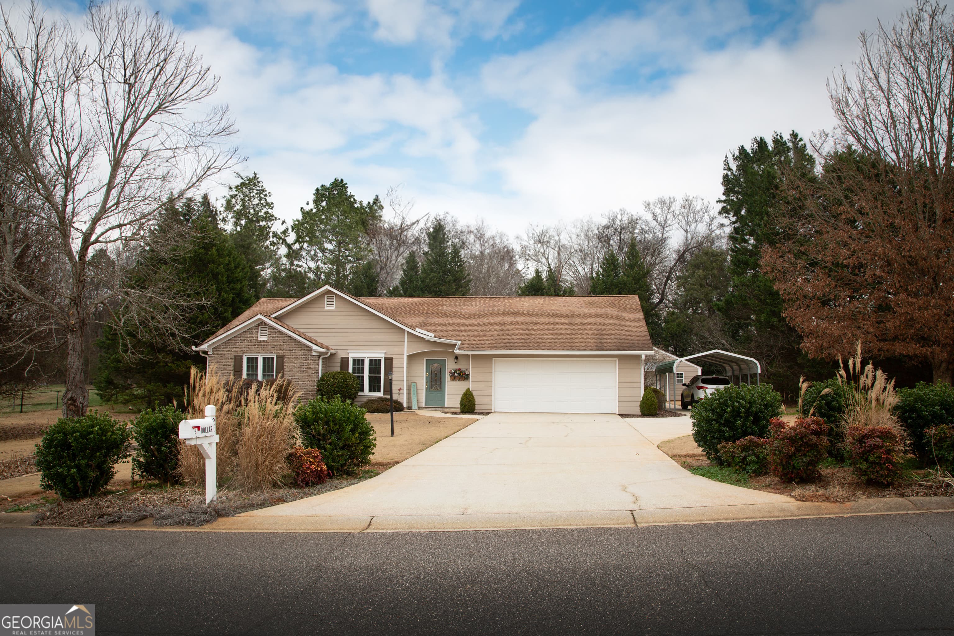 24 Austin Way — photo 1