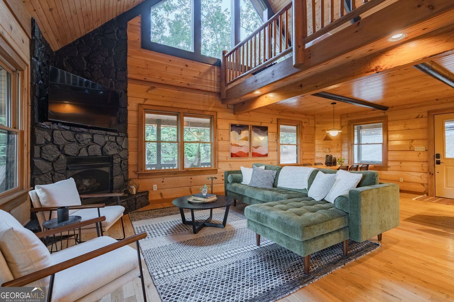 140 Black Oaks Rd — photo 1