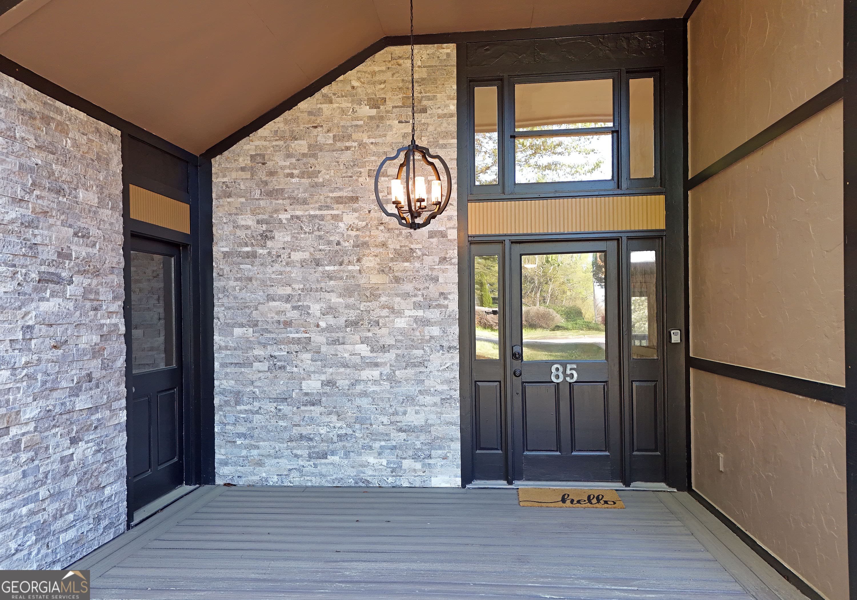 85 International Village Dr. Dr — photo 2