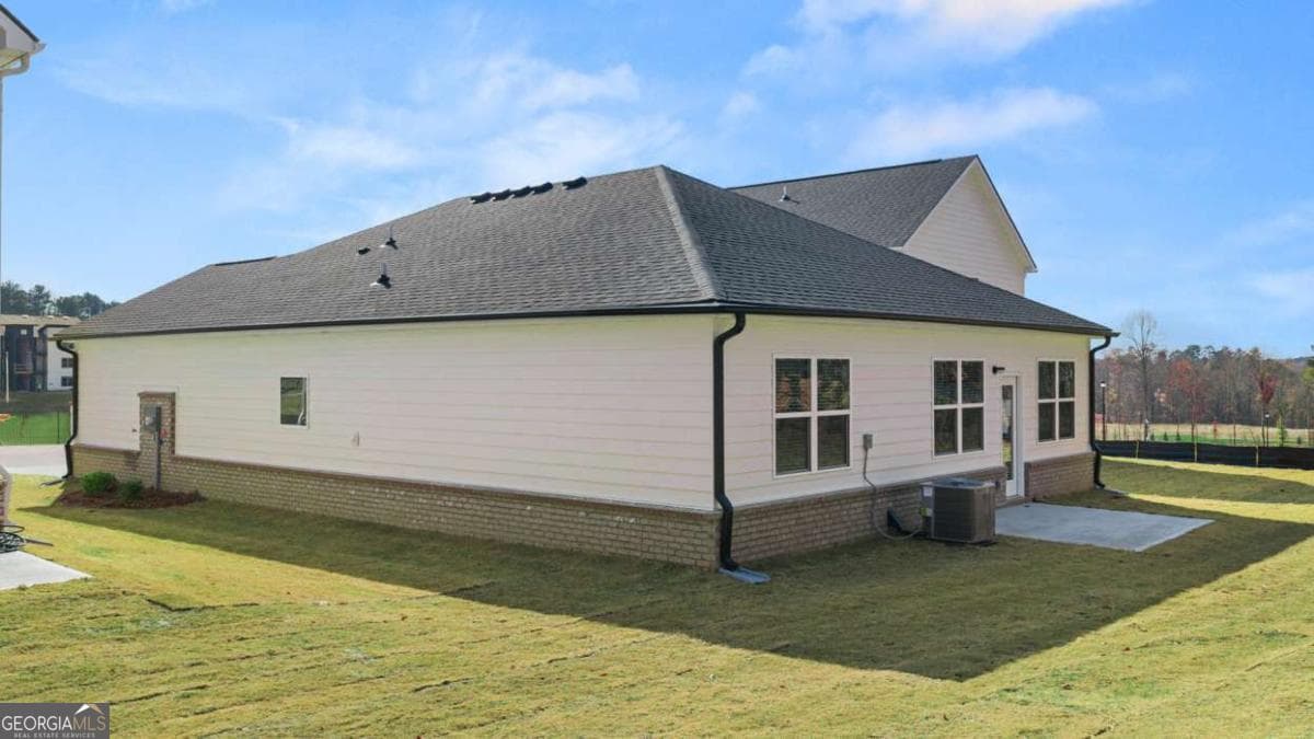 151 Holland Cove — photo 2