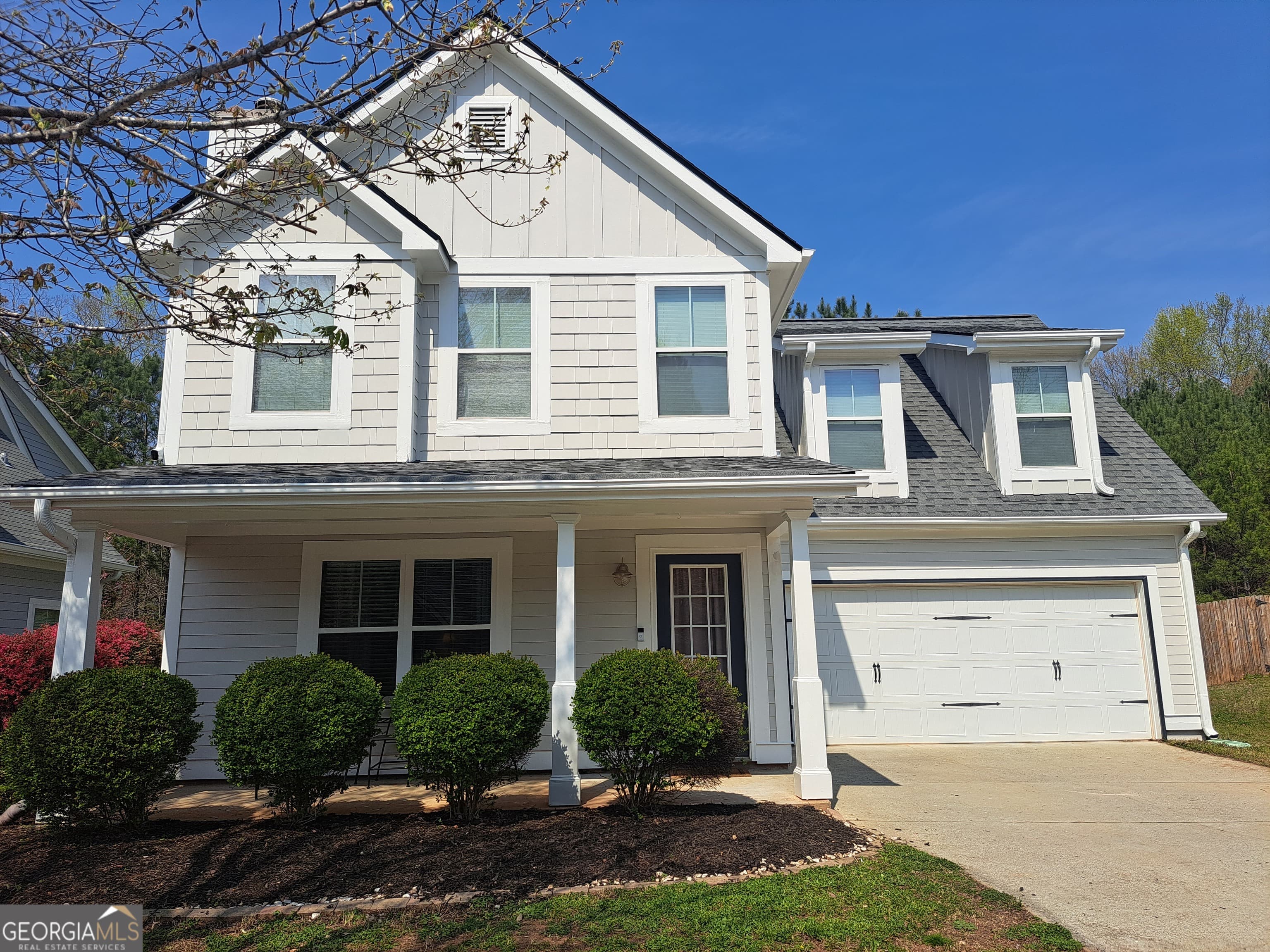 533 Edgewood Dr — photo 1