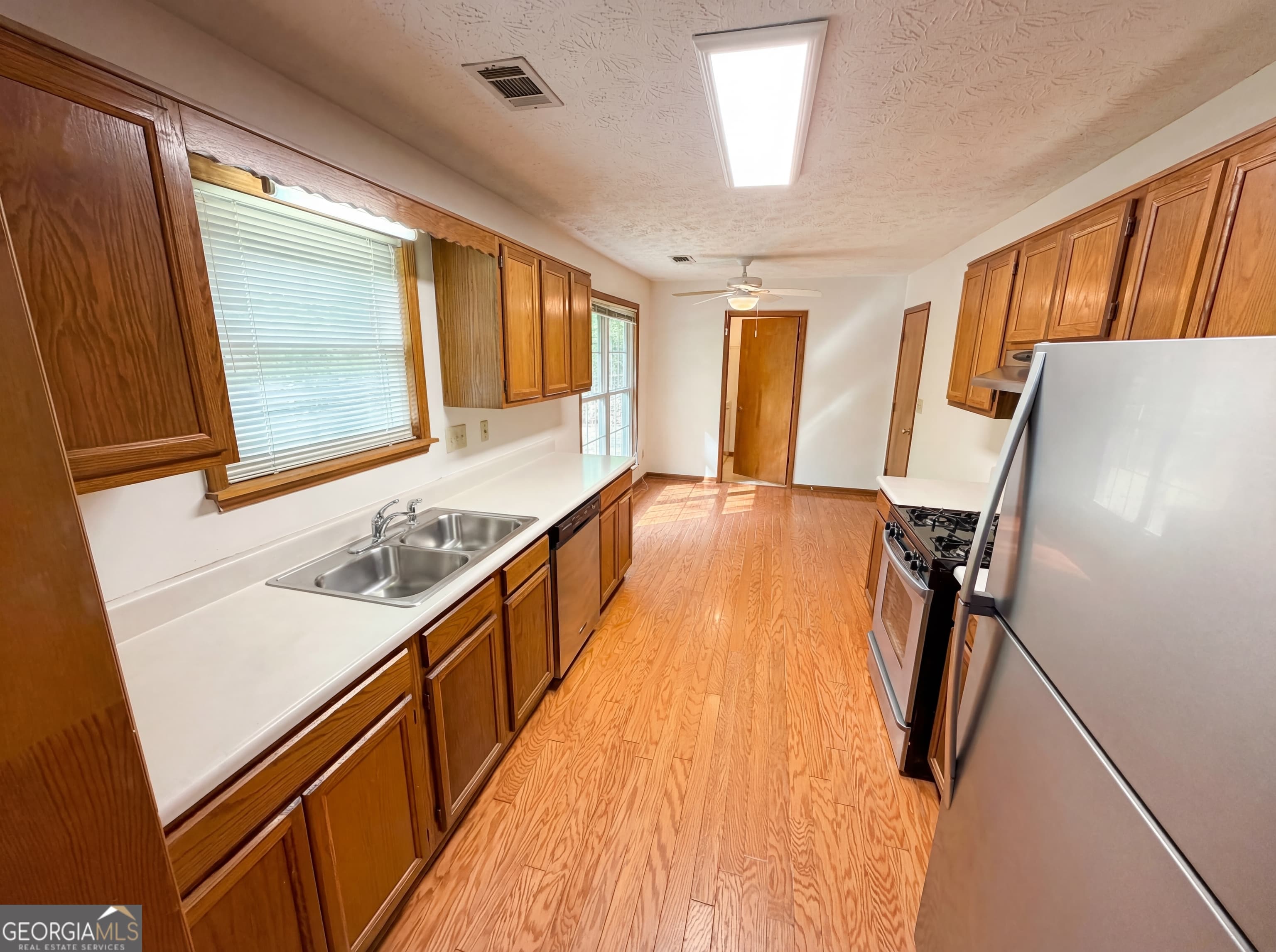 4445 Dorsett Shoals Run — photo 2