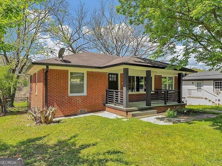 221 Napoleon Sw Dr — photo 1