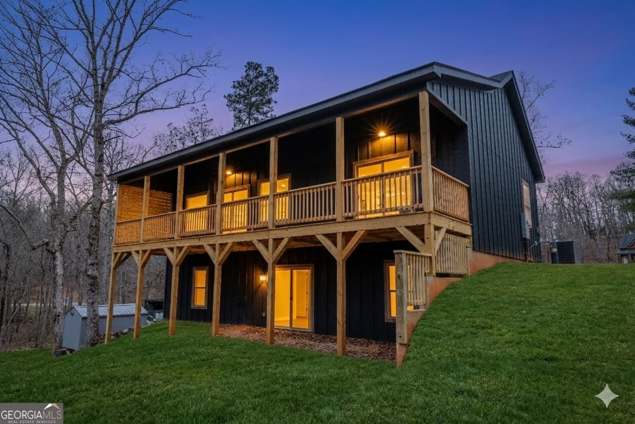 107 Lake Top Ln — photo 1