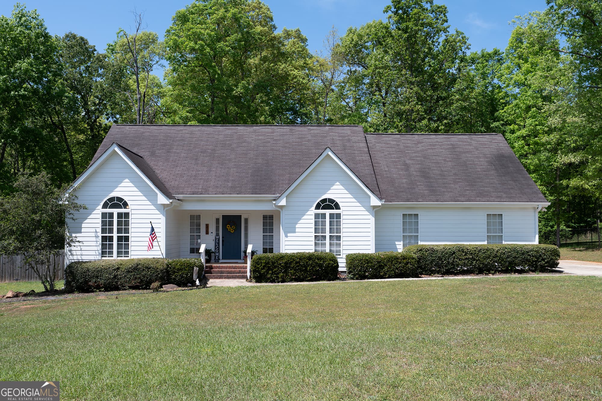 520 Scarlet Oak Dr — photo 1