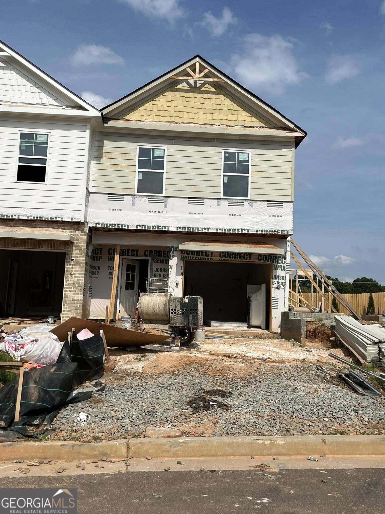 49 Creekside Commons Dr — photo 1