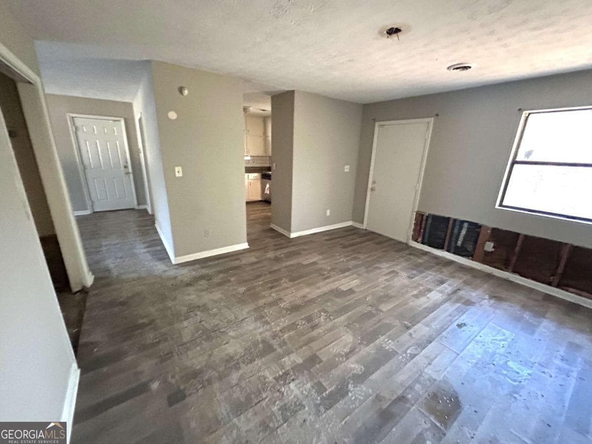 2181 Delowe Dr — photo 20