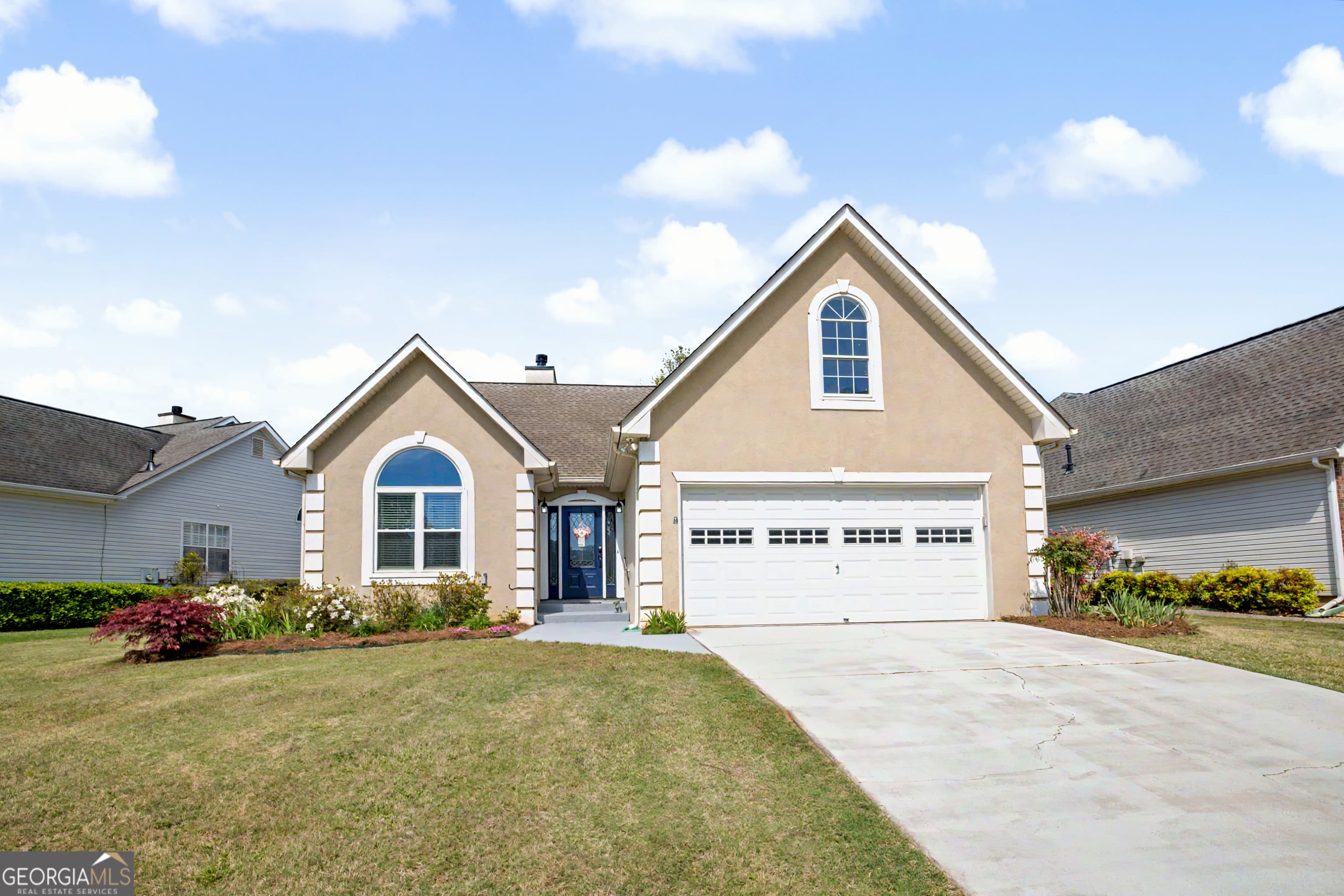 255 Fairway Ct — photo 1