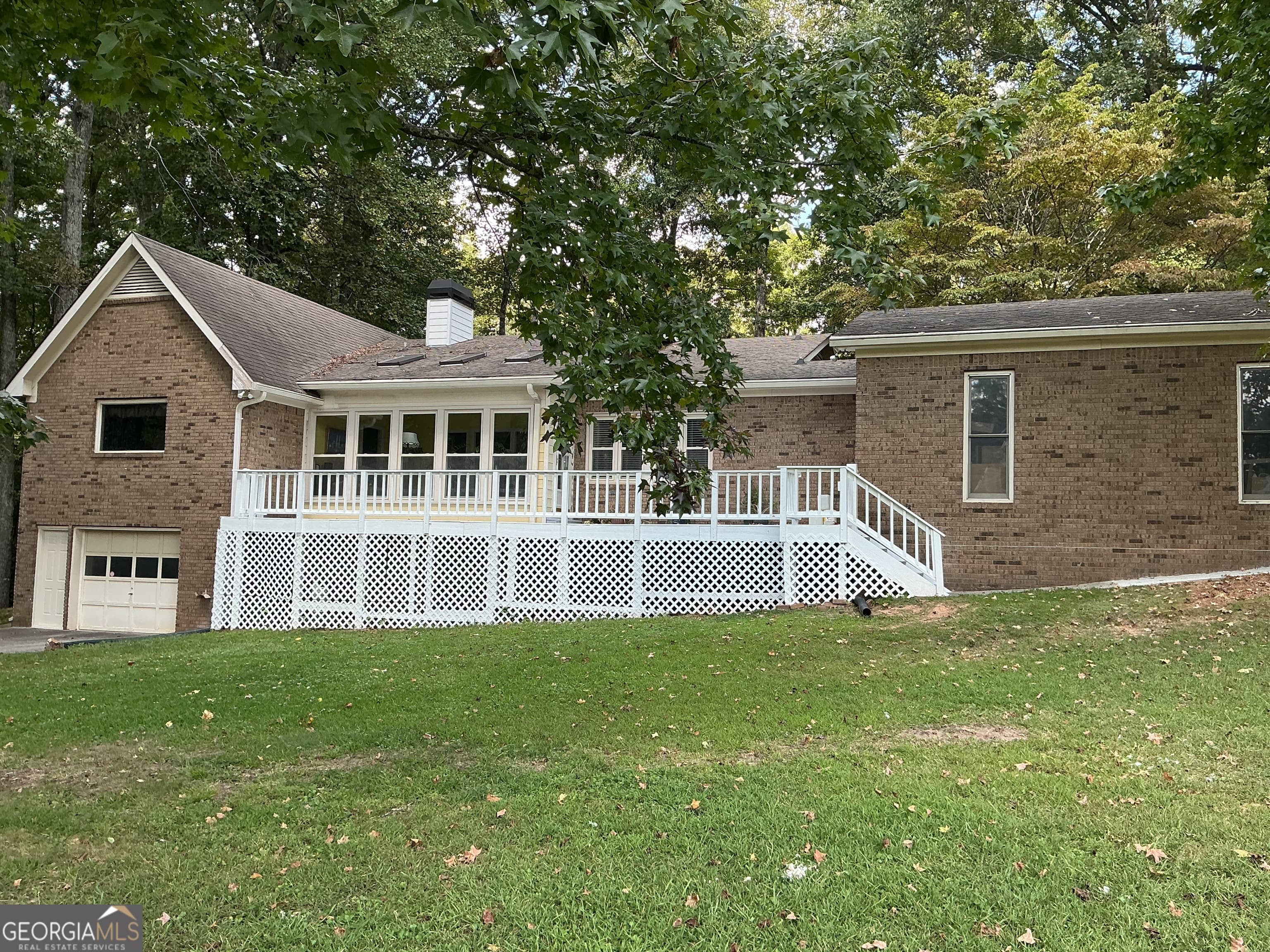 105 Benson Circle — photo 1