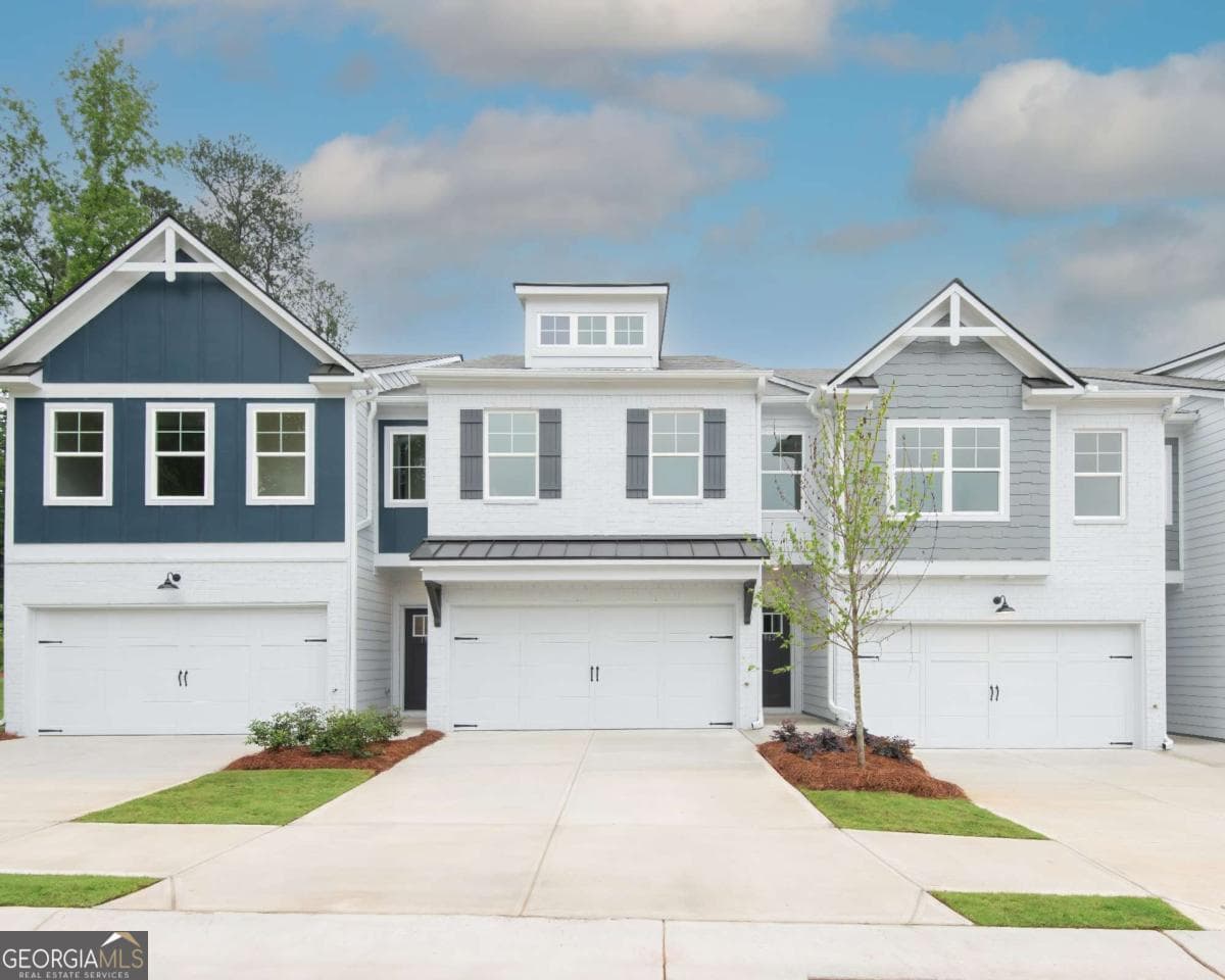 2551 Riverside Rd — photo 1