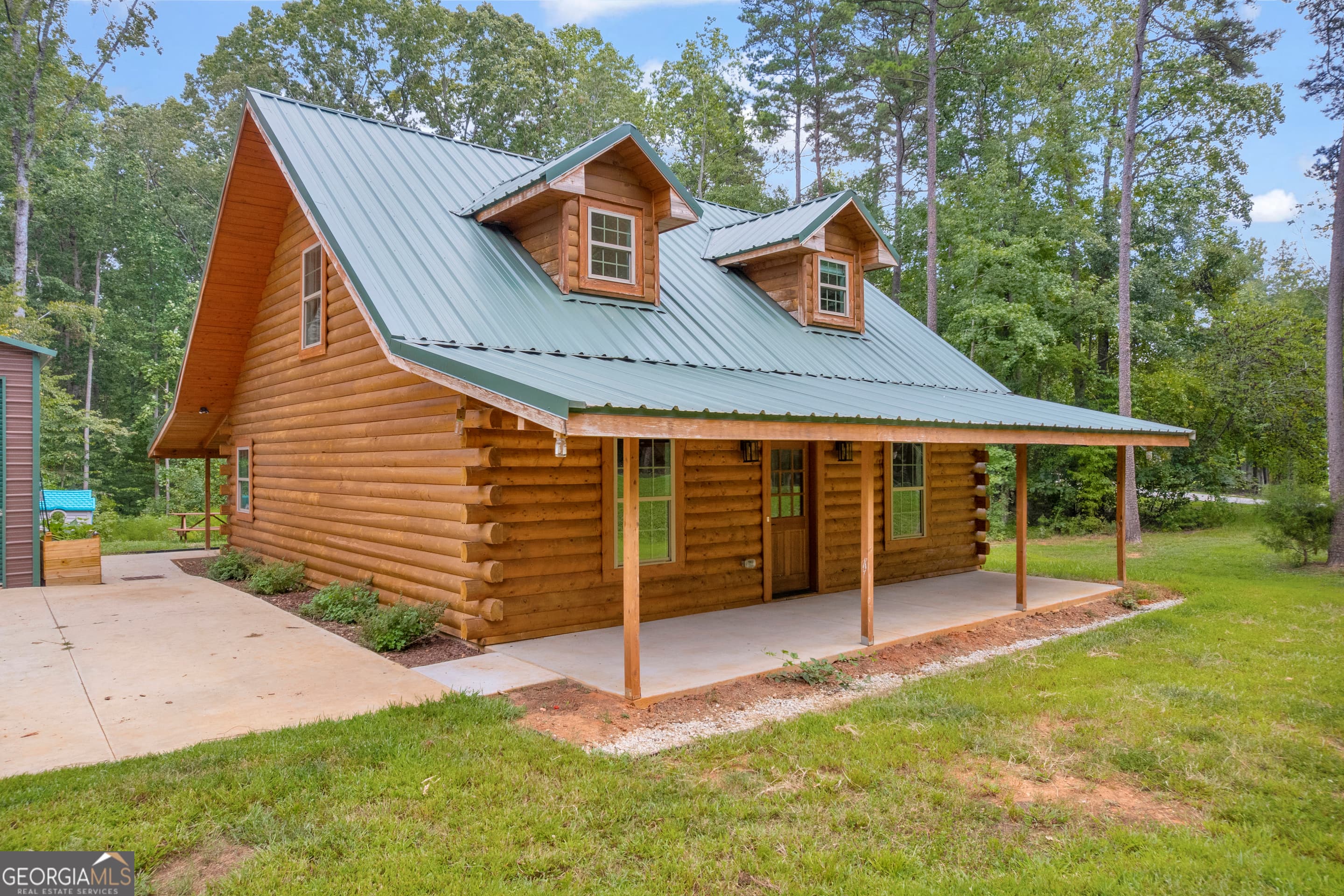 280 Shore Crest Dr — photo 1