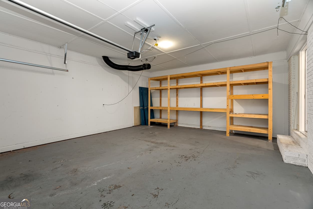 2344 Belmont Dr — photo 29