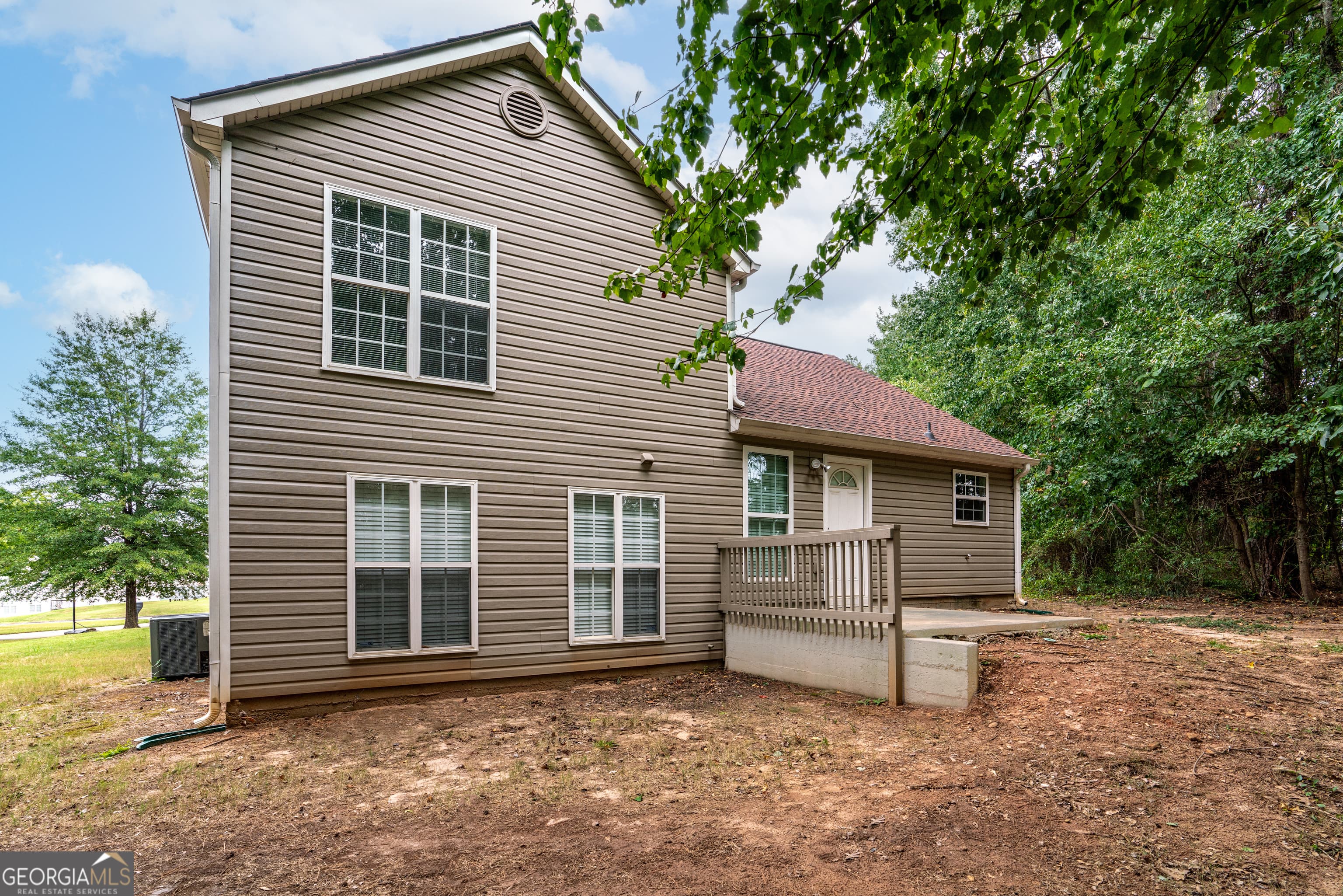 5849 Amerson Ln — photo 40