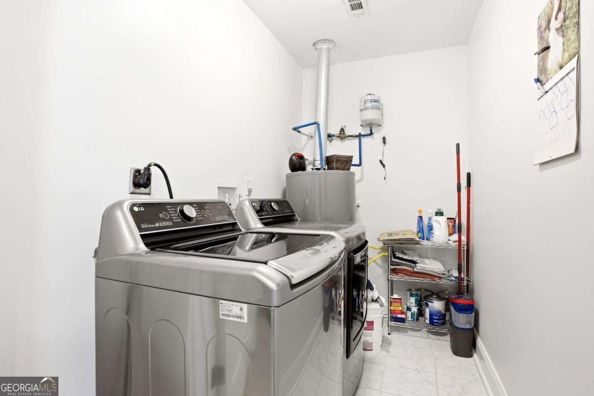 1861 Meadow Ln — photo 24