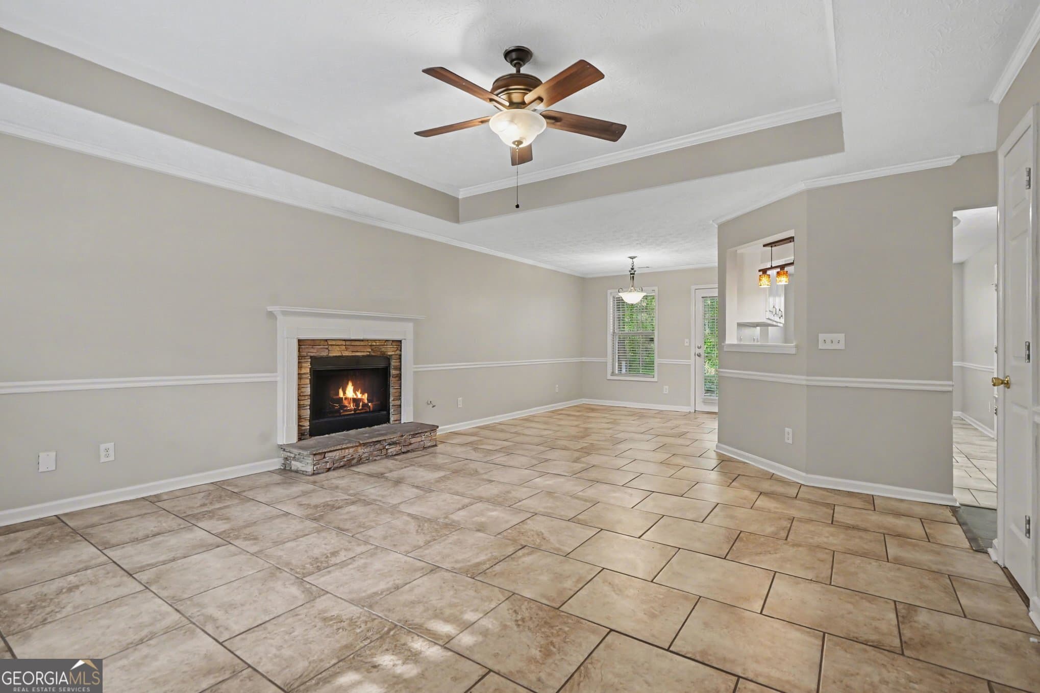 1496 Arnold Dr — photo 2