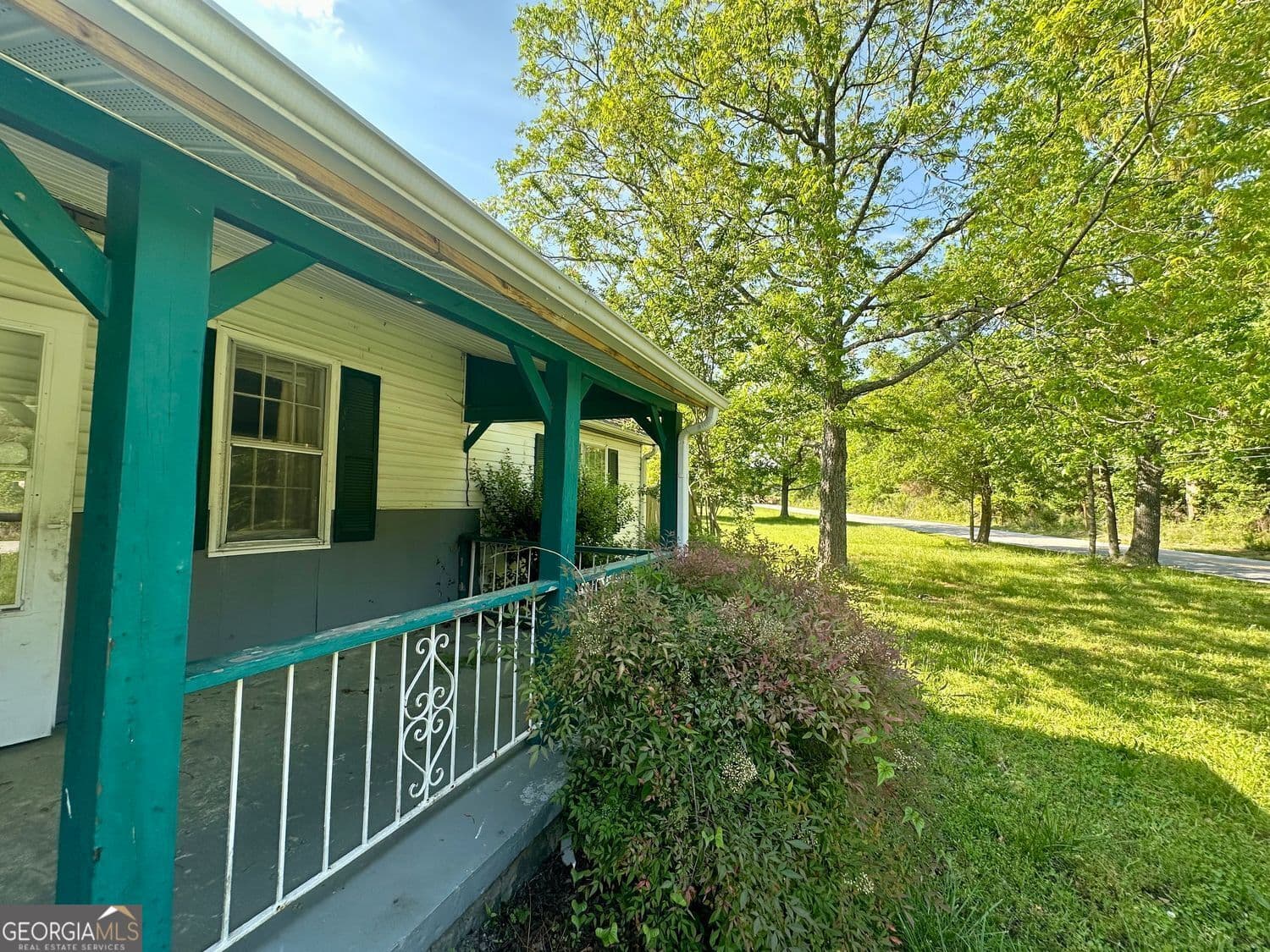 3517 Plunkett Rd — photo 2