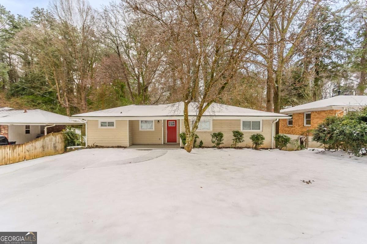 2792 Plantation Dr — photo 1