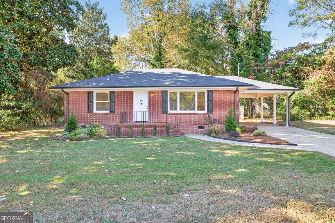 352 3rd Ave — photo 2